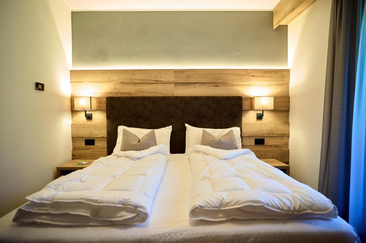 קדרצונה Hotel Rio מראה חיצוני תמונה