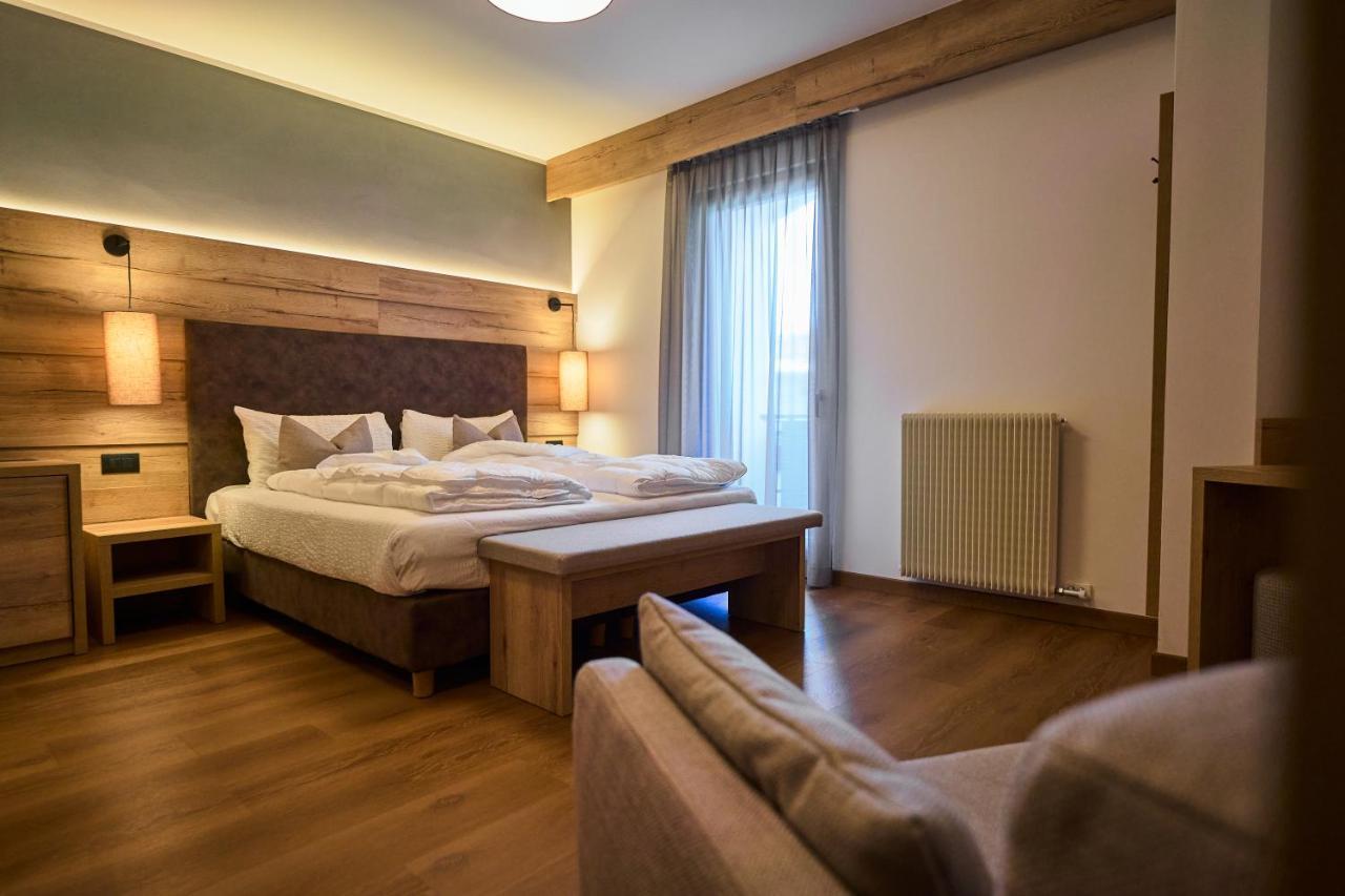 קדרצונה Hotel Rio מראה חיצוני תמונה